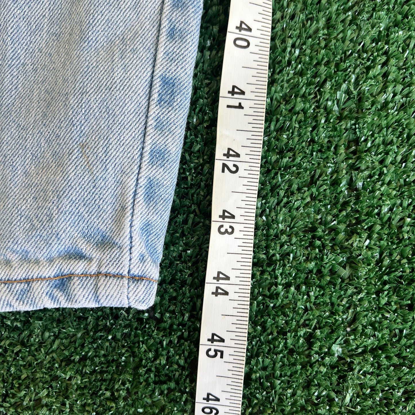 90s Levi's 560 Light Wash Baggy Tapered Loose Fit USA Blue Jeans - 31x34"