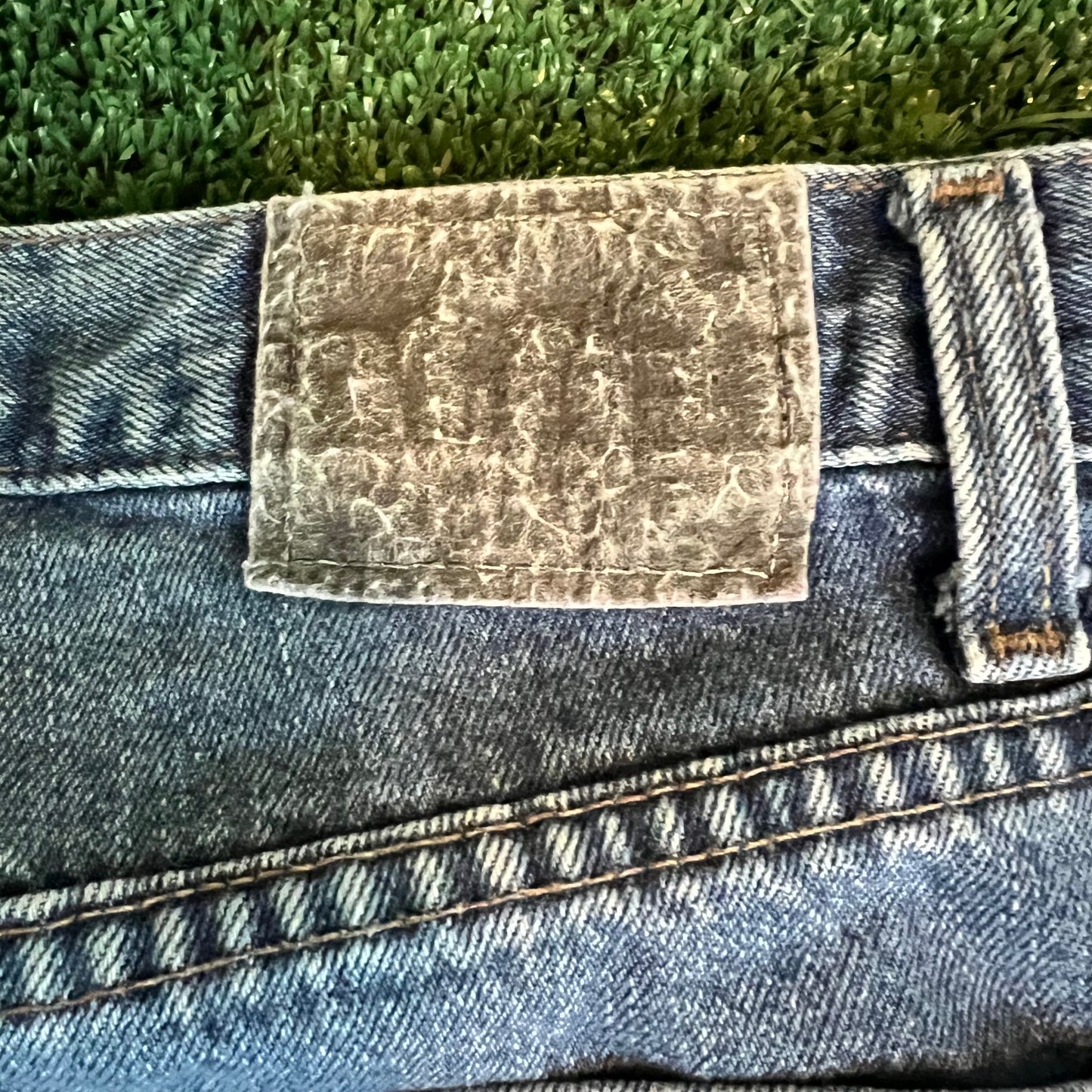 90s Levi's SilverTab Baggy Dark Wash Blue Jeans - 39x27.5" 20" Openings