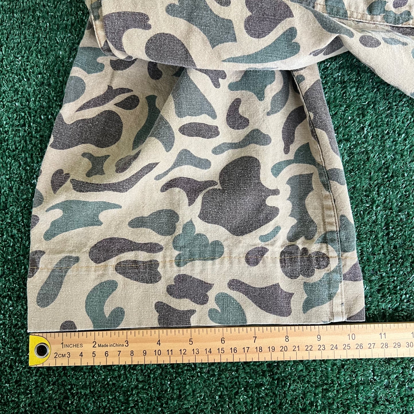 70s Hunting Duck Frogskin Camouflage Wide-Leg Baggy Pants - 34x28.5" 21" Opens