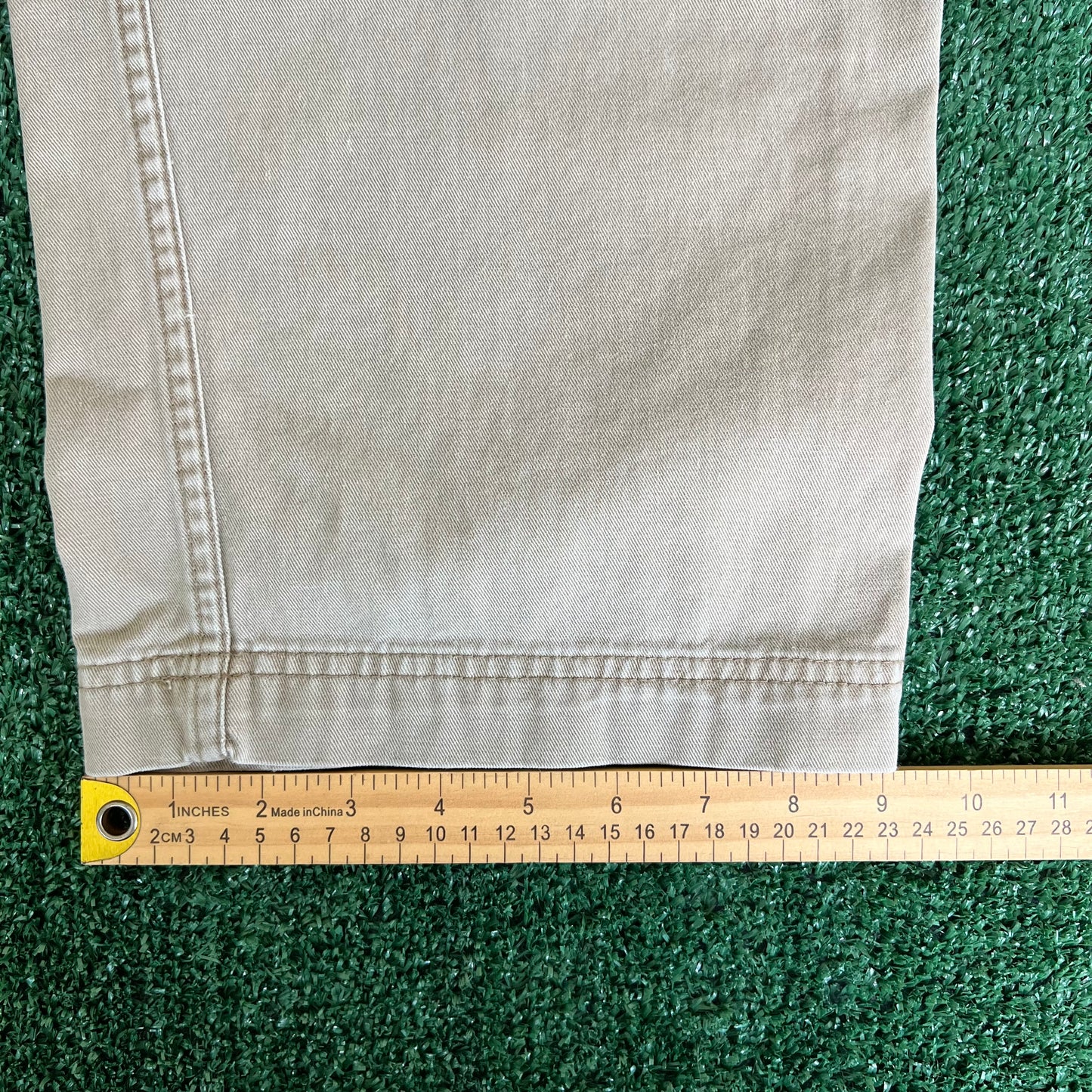 Y2K Old Navy Baggy Cargo Khaki Pants - 32x31.25" 18" Openings