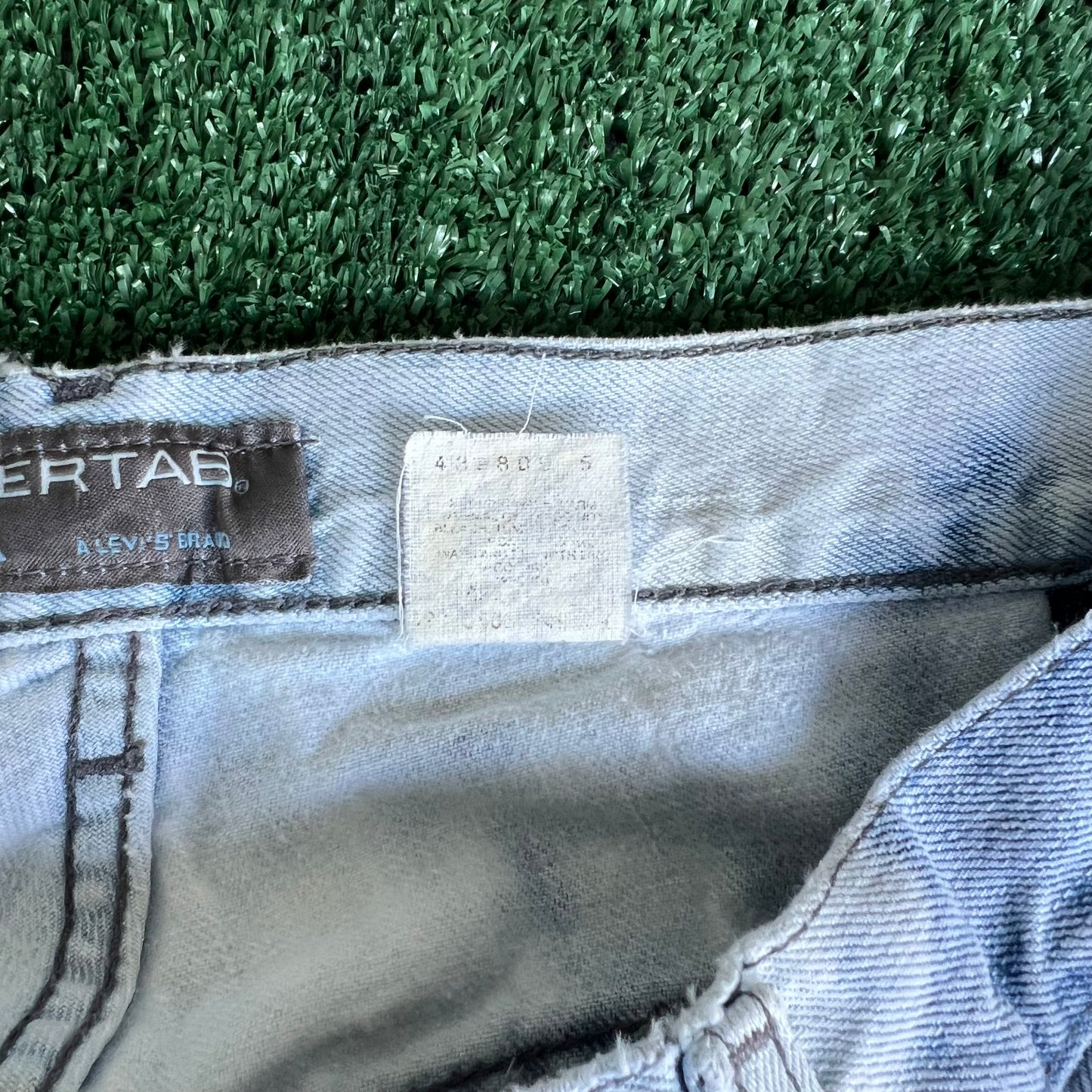 Y2K Levi's SilverTab Acid Wash Repaired Baggy Dragon Jeans - 34x30.5" 18" Opens