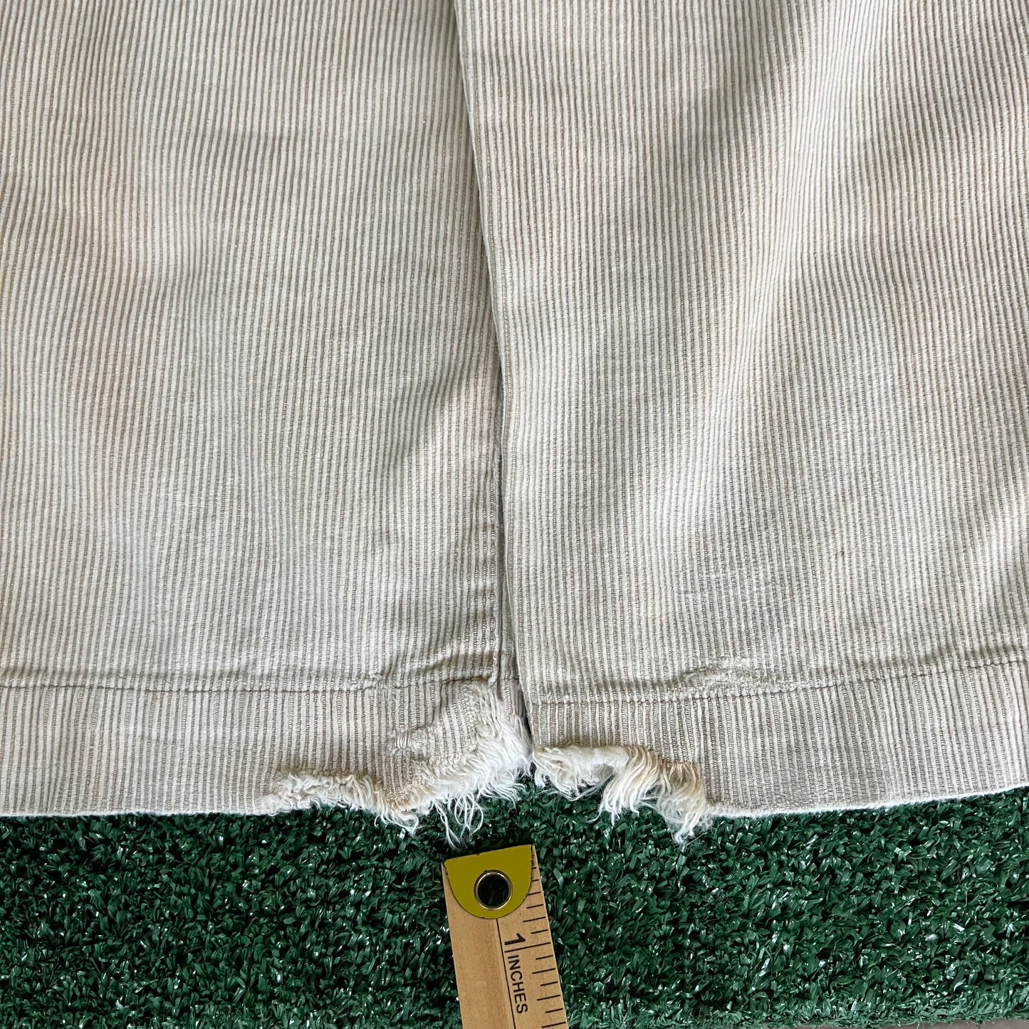 Y2K Britches Baggy Straight Light Beige Sun Faded Corduroy Cargo Pants - 33x30.5" 19" Openings