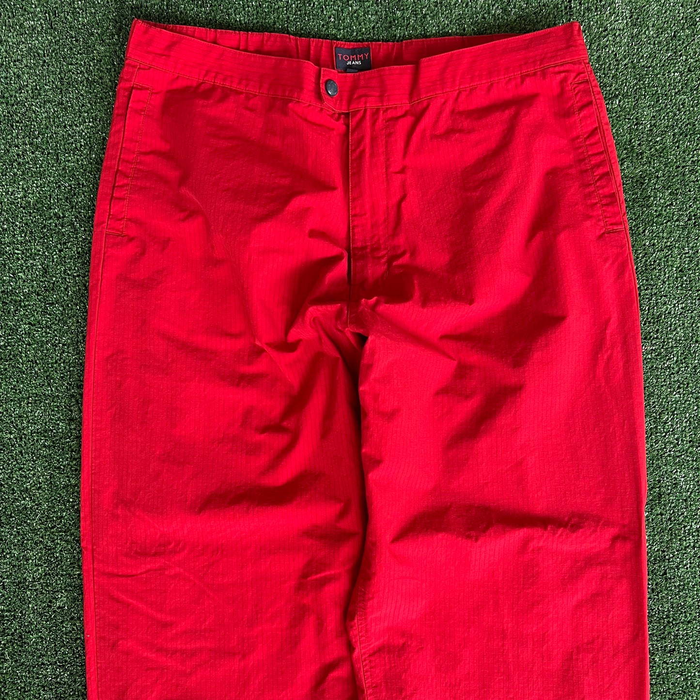 Y2K Tommy Hilfiger Red Baggy Wide-Leg Windbreaker Pants  - 2XL 40x30" 20.5" Openings