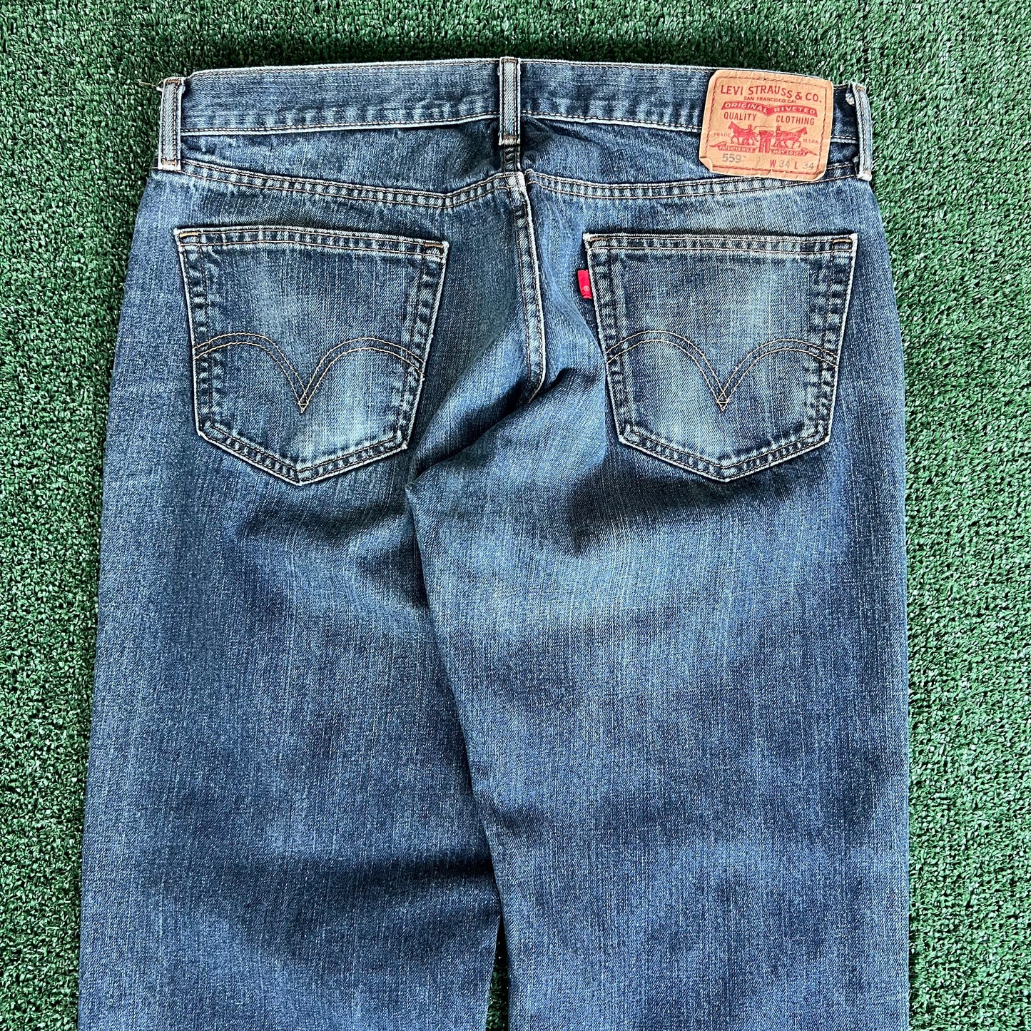 Y2K Levi's 559 Baggy Straight Medium Wash Blue Jeans - 36x32.5" 18" Openings