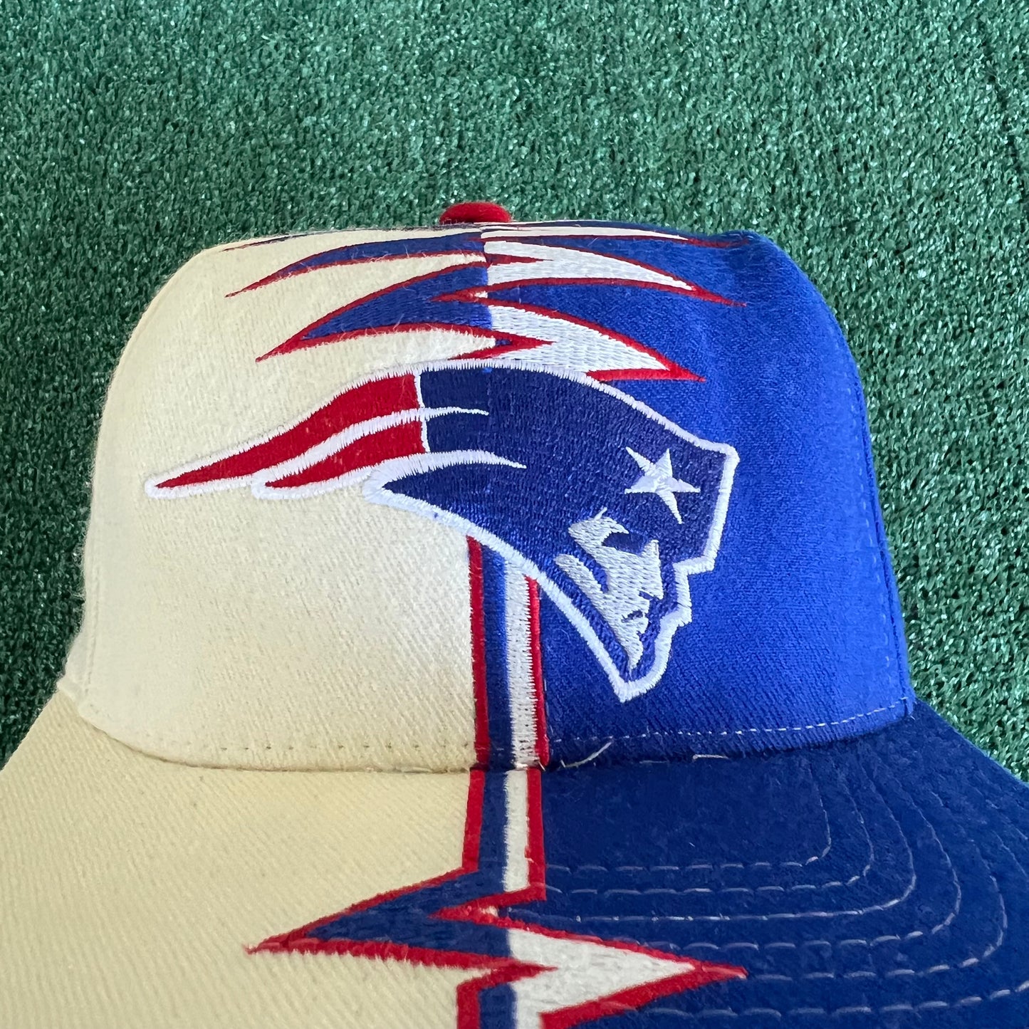 90s Starter NFL New England Patriots Shockwave Blue White Strapback Hat