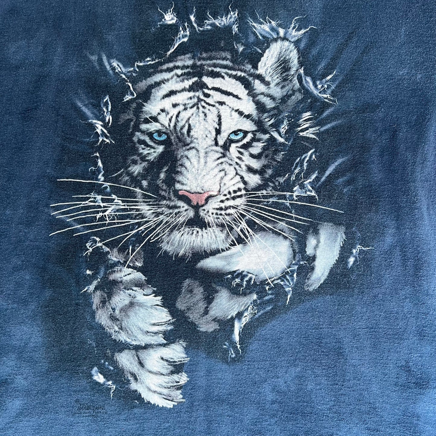 Y2K The Mountain White Tiger Navy Blue Tie-Dye T-Shirt - XL