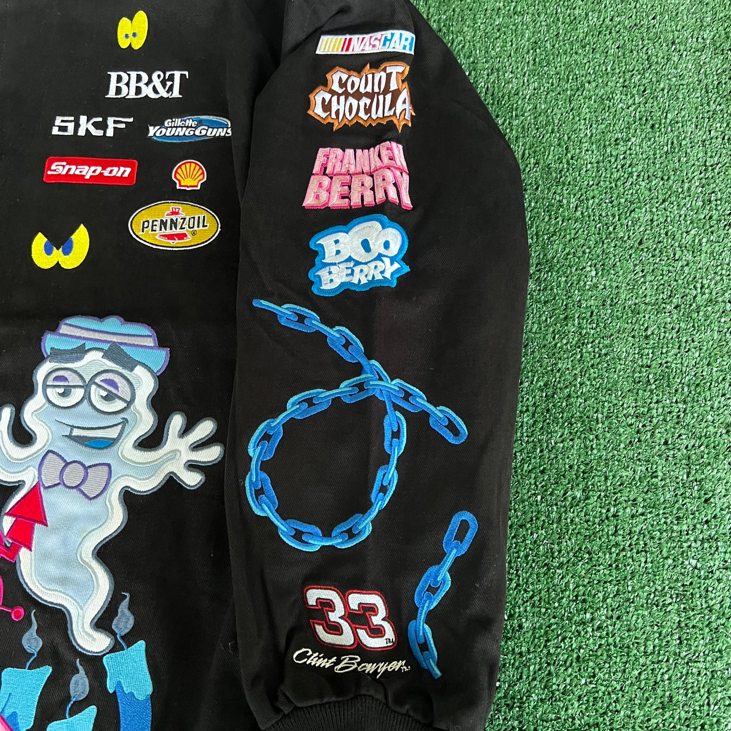 2009 NOS Nascar Clint Bowyer #33 General Mills Monsters Cereal Black Jacket - 2XL