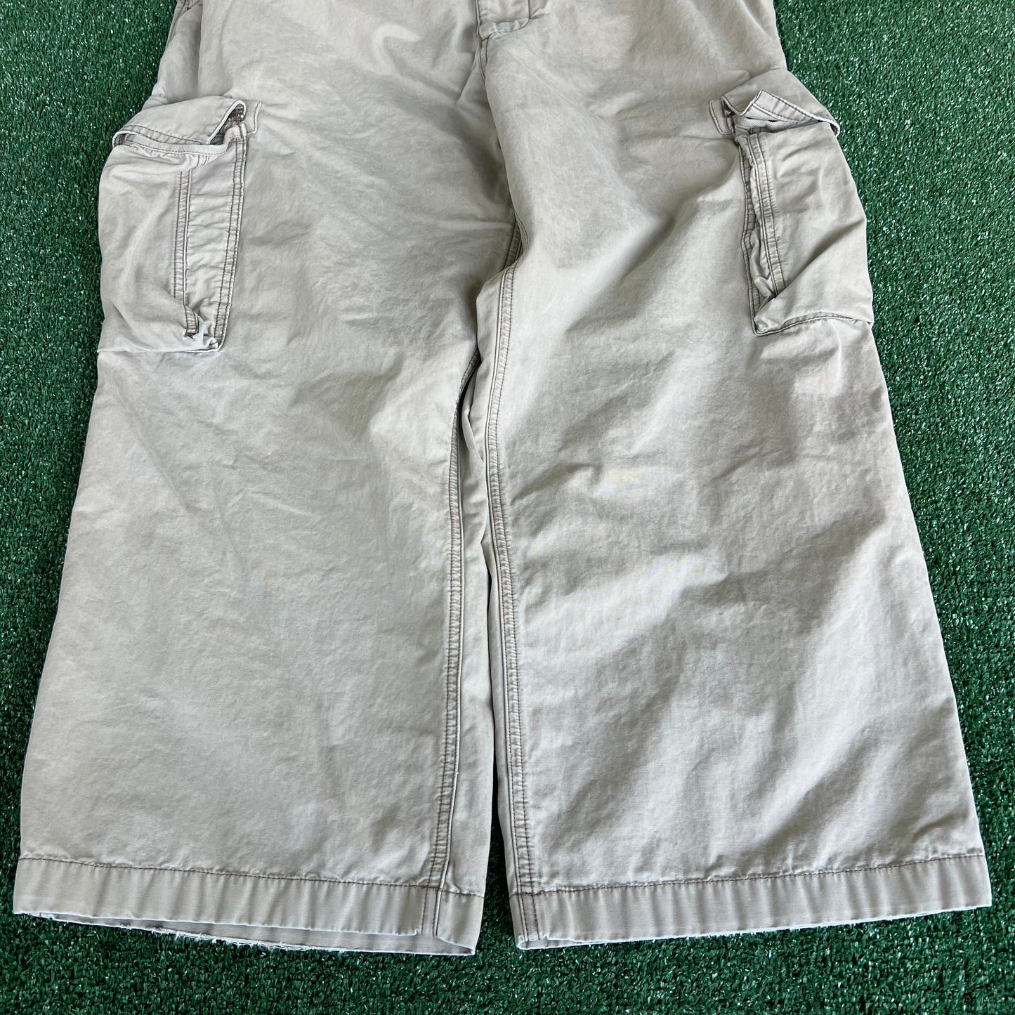 Y2K Old Navy Cargo Khaki Cargo Canvas Pants - 41x28.75" 23" Openings