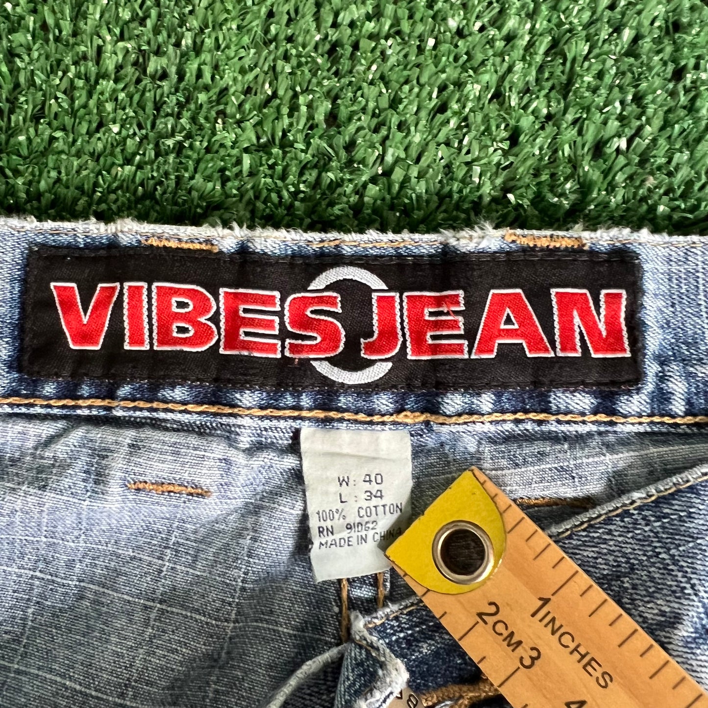 Y2K Vibes Jeans Double Knee Baggy Light Wash Blue Jeans - 39x33.5 19" Openings