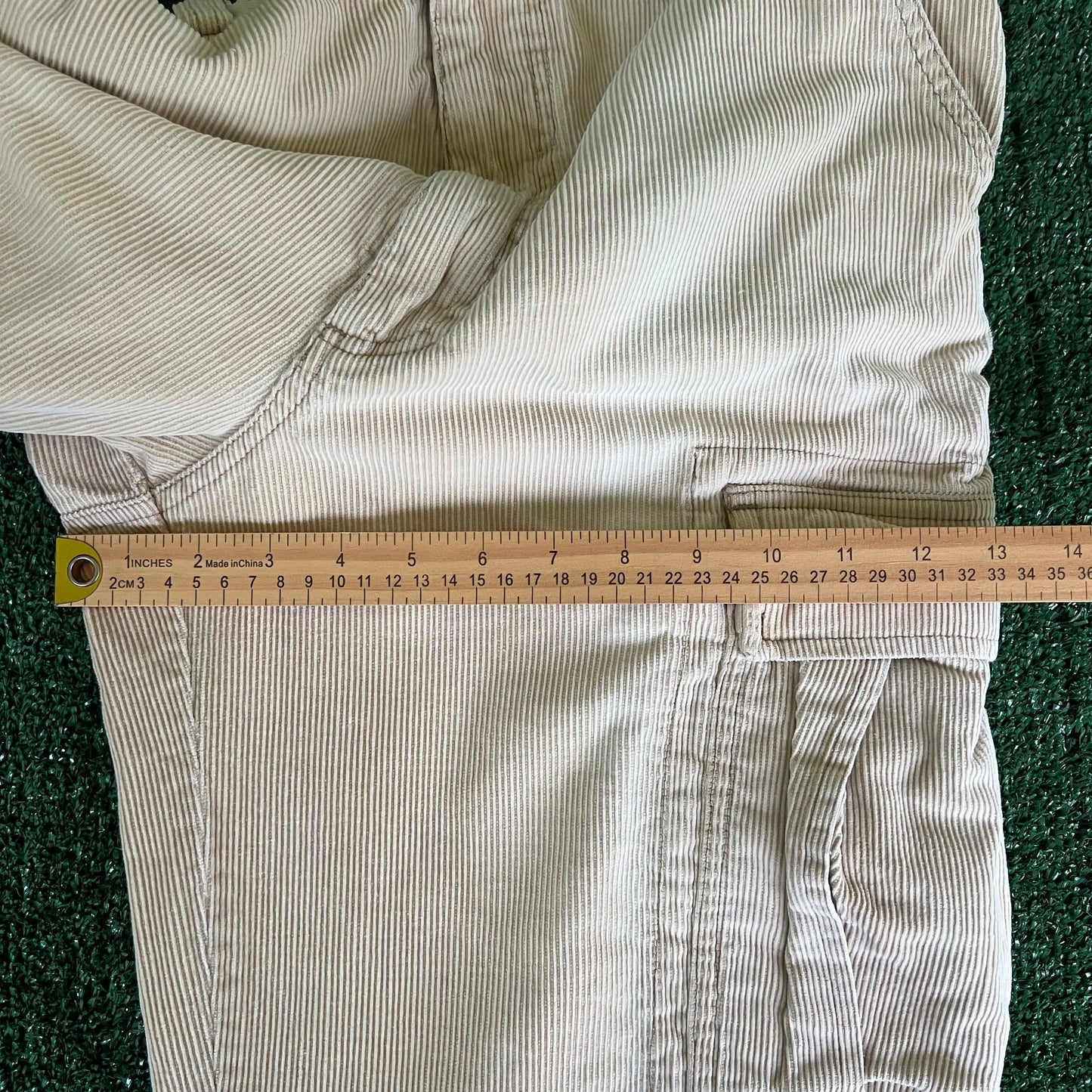 Y2K Britches Baggy Straight Light Beige Sun Faded Corduroy Cargo Pants - 33x30.5" 19" Openings