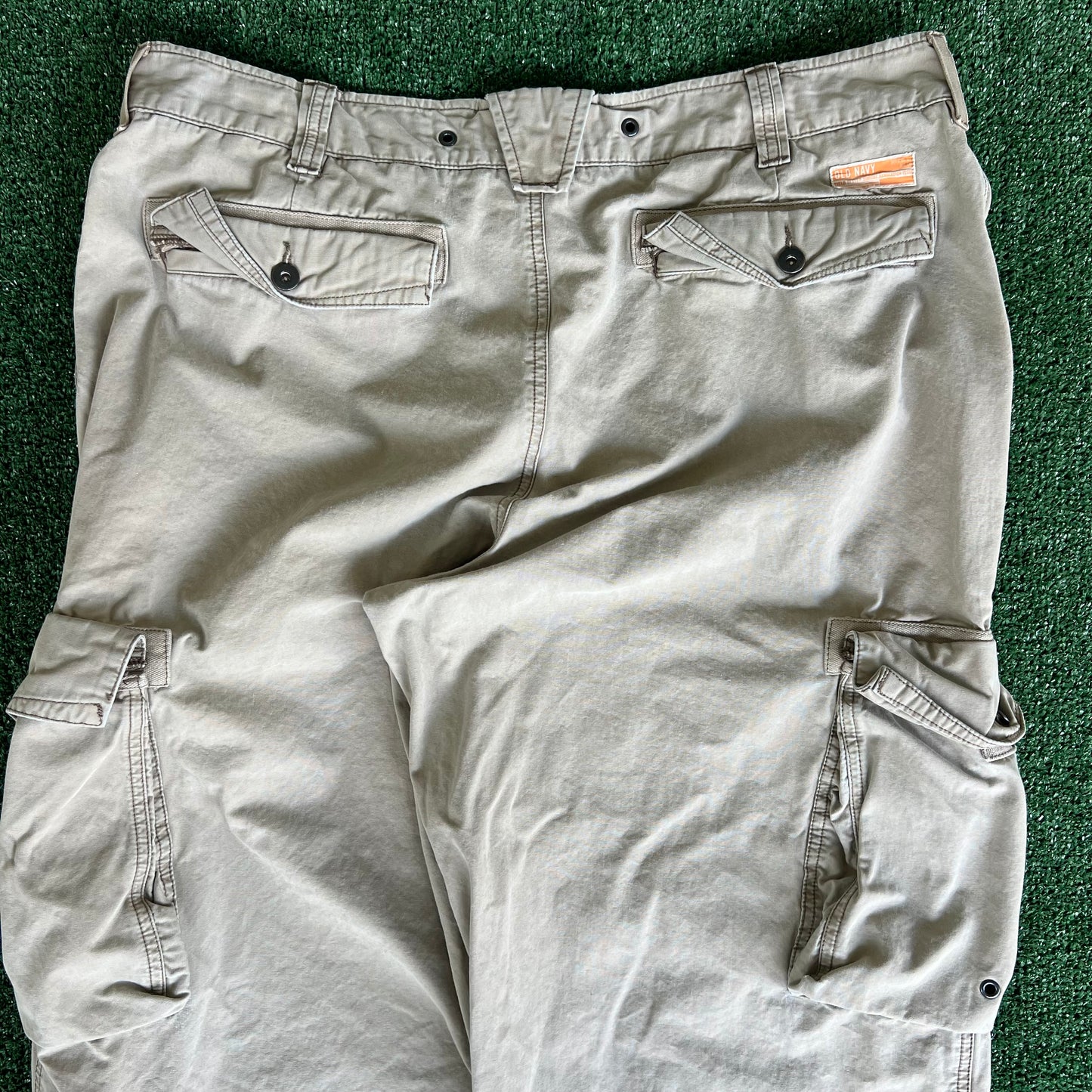 Y2K Old Navy Cargo Khaki Cargo Canvas Pants - 41x28.75" 23" Openings