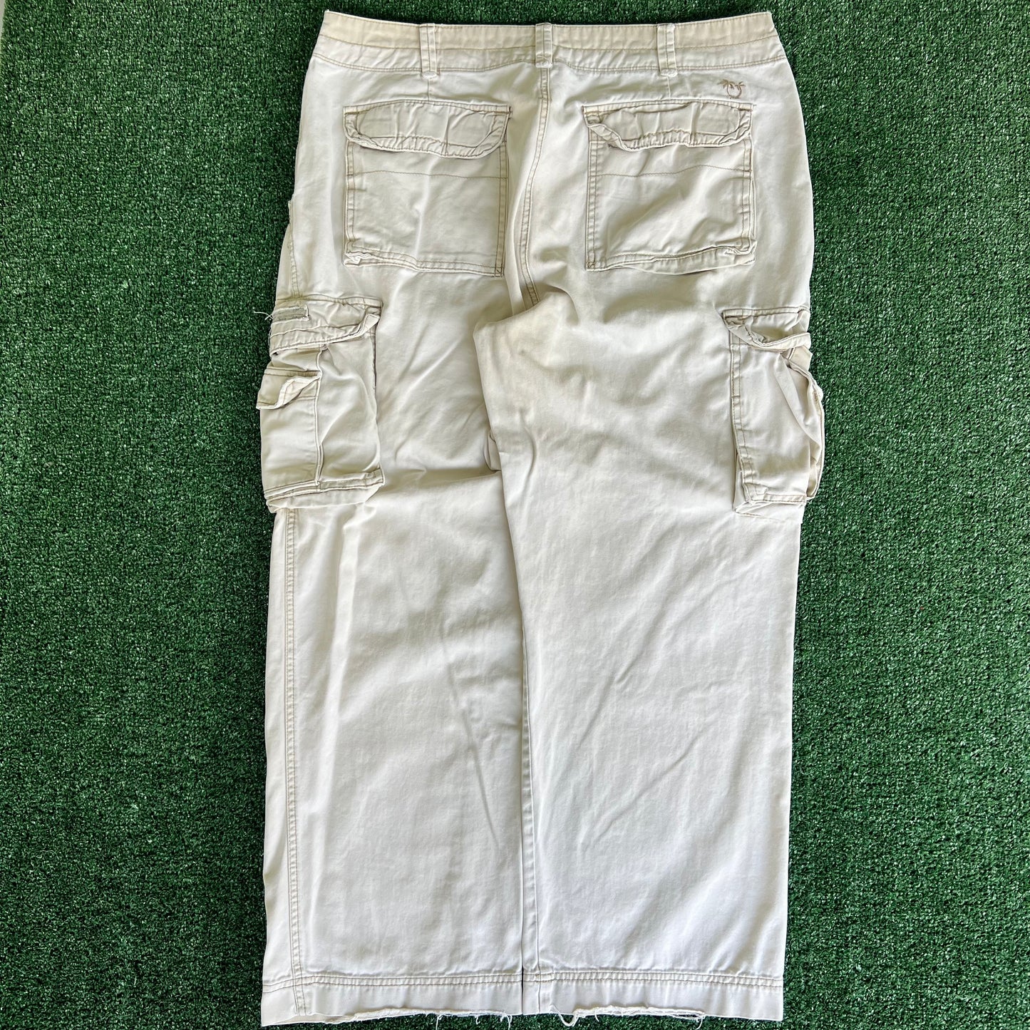 Y2K Unionbay Baggy Wide-Leg Distressed Light Khaki Cargo Pants - 39x28" 20.5" Openings